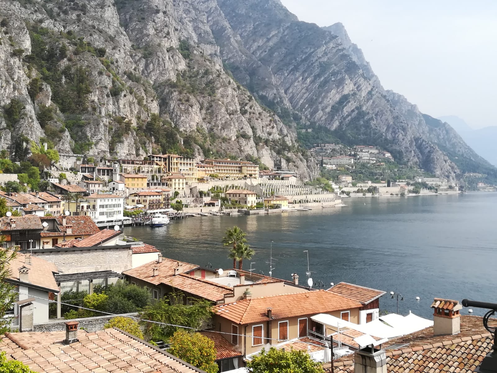 Limone sul Garda, panoramica sul lago